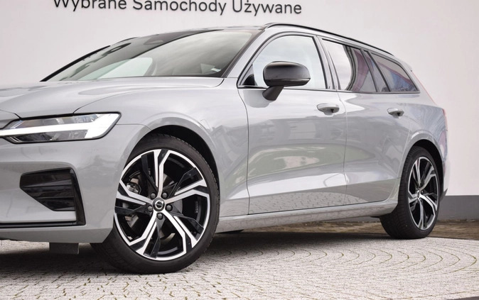 Volvo V60 cena 194900 przebieg: 26088, rok produkcji 2023 z Wrocław małe 352